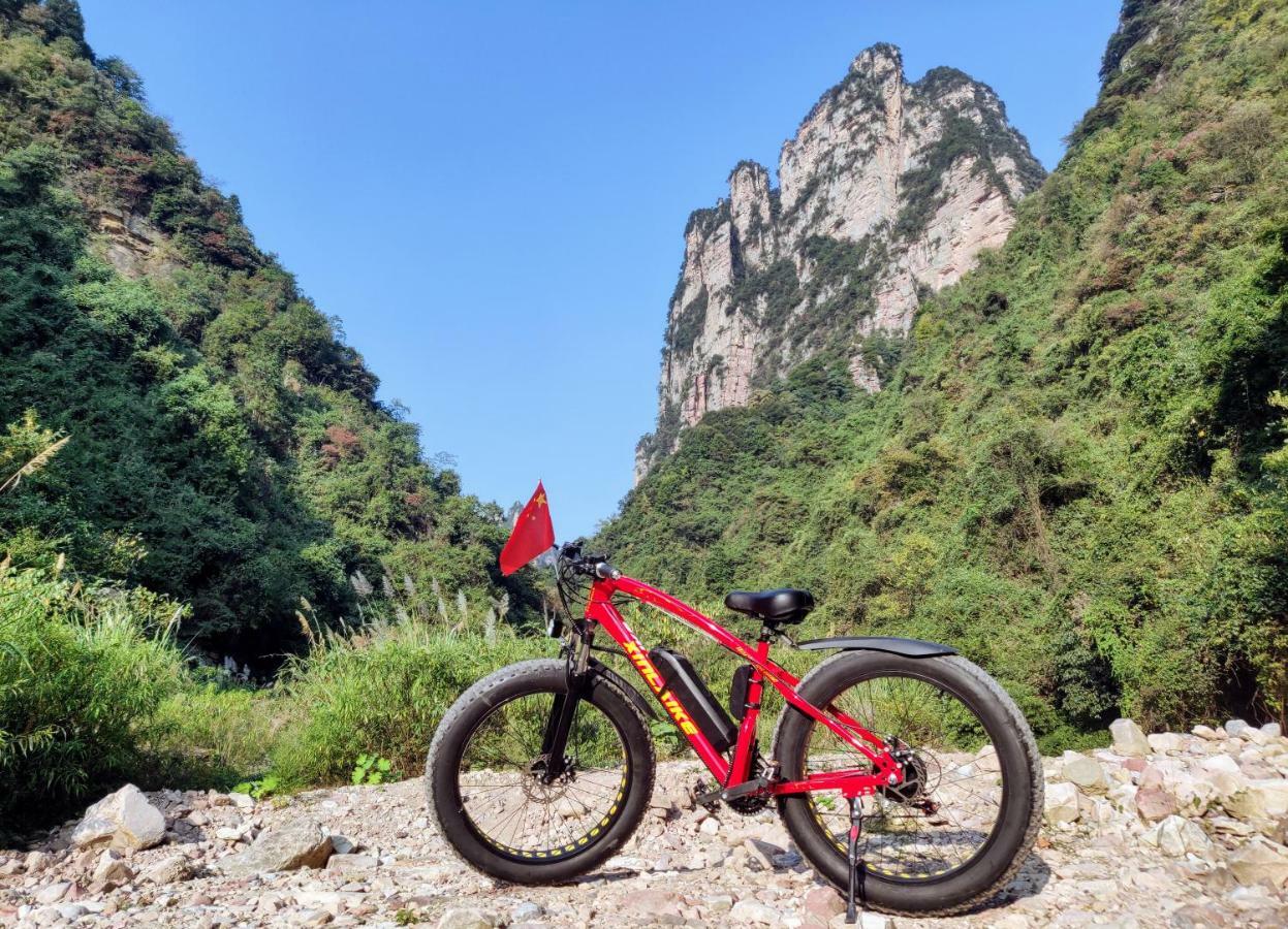 Whispering Mountains Boutique Hotel Zhangjiajie Exterior foto